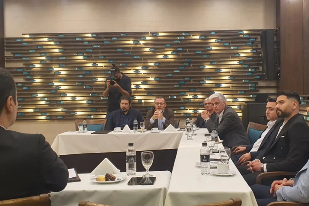 iran retail technology partnership 04